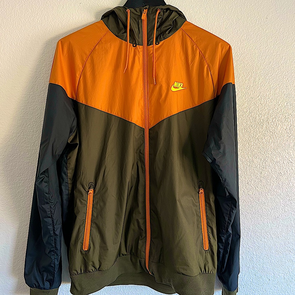 Nike Windbreaker Jacket, orange, large